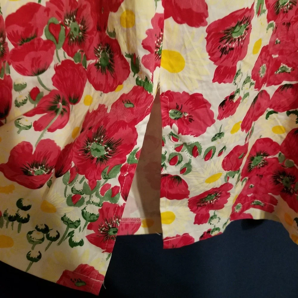 Unique Vintage Red Floral Midi Dress - Picture 5 of 6